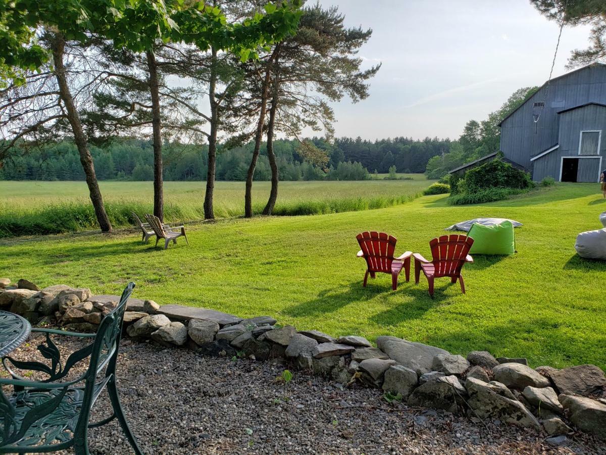 Auberge du Vignoble Bromont Extérieur photo